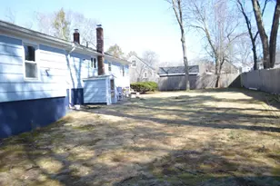 40 Flora Rd, Attleboro, MA 02703 - Photo 24