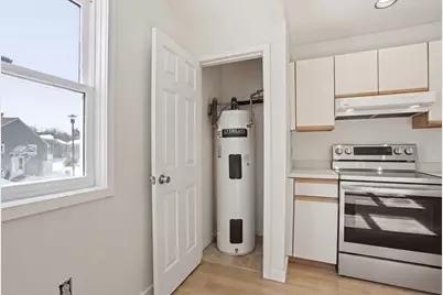 3 Stillwell Dr #10B, Salem, MA 01970 - Photo 8