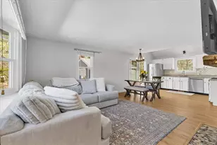 70 Great Pines Dr, Mashpee, MA 02649 - Photo 2