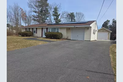 15 Wachusetts Rd, Brockton, MA 02302 - Photo 1