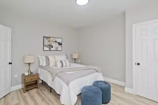 305 Dickinson St, Springfield, MA 01108 - Photo 8