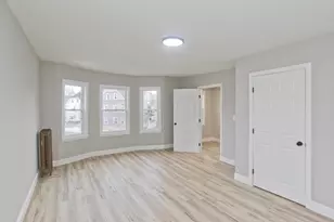 305 Dickinson St, Springfield, MA 01108 - Photo 16