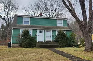 5 Ray St, Hopkinton, MA 01748 - Photo 2