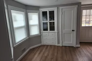 5 Ray St, Hopkinton, MA 01748 - Photo 8