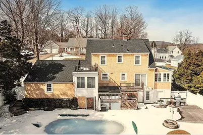 81 Winter St, Leominster, MA 01453 - Photo 2