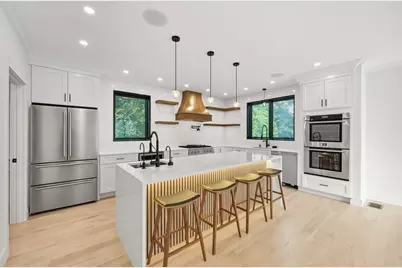 863 Main St, Reading, MA 01867 - Photo 4