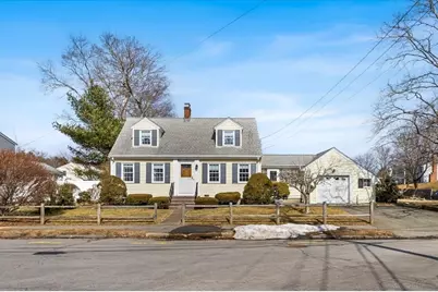 43 Grove Circle, Braintree, MA 02184 - Photo 4