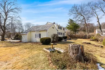 43 Grove Circle, Braintree, MA 02184 - Photo 8