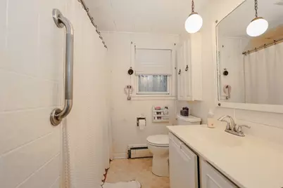 26 Valleyview Rd, Leominster, MA 01453 - Photo 4