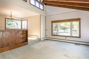 499 Elm St, Somerset, MA 02726 - Photo 12