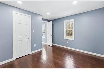 26 Buttrick Ave, Fitchburg, MA 01420 - Photo 16