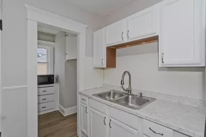 49-51 Mansfield St, Springfield, MA 01108 - Photo 6