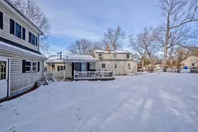 647 Plumtree Rd, Springfield, MA 01118 - Photo 22