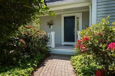 17 Highcroft Way #17, Hopkinton, MA 01748 - Photo 2