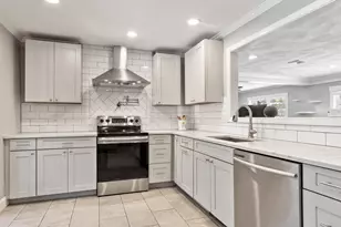 78 Essex St, Middleton, MA 01949 - Photo 16