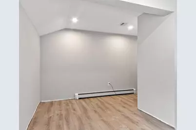 78 Essex Street, Middleton, MA 01949 - Photo 4