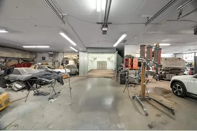 20 Woodland St, Methuen, MA 01844 - Photo 16