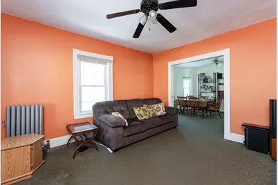 38 Starbird St, Lowell, MA 01854 - Photo 16