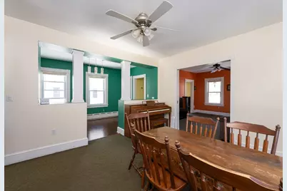 38 Starbird St, Lowell, MA 01854 - Photo 10