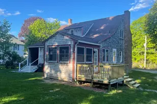 127 King St, Hanover, MA 02339 - Photo 4