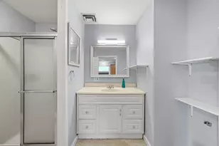 73-75 Hall St, North Adams, MA 01247 - Photo 30