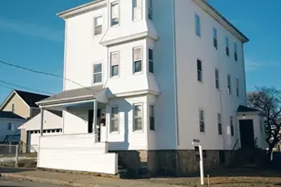 582 Cambridge St, Fall River, MA 02721 - Photo 2