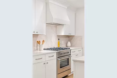 421 Saratoga #201, Boston, MA 02128 - Photo 2