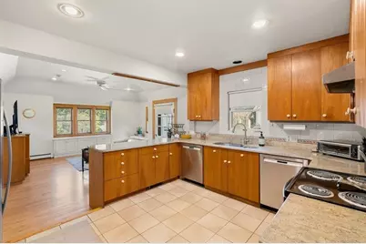 487 Ward Street, Newton, MA 02459 - Photo 8