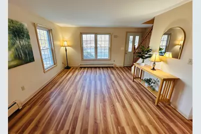 15 S Plain Rd, Sunderland, MA 01375 - Photo 8