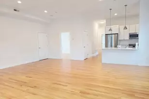 35 Moreland St, Somerville, MA 02145 - Photo 2