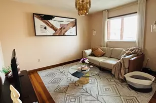 24 Meacham St, Somerville, MA 02145 - Photo 2