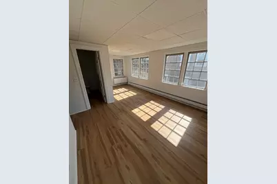 37 Clinton Rd, Melrose, MA 02176 - Photo 6