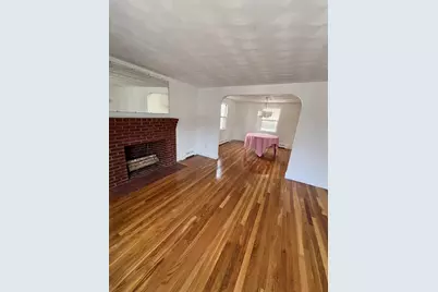 37 Clinton Rd, Melrose, MA 02176 - Photo 4