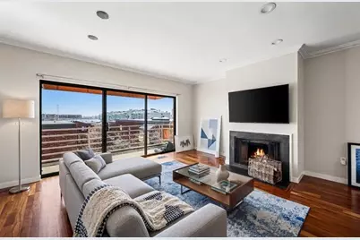 32 Shipway Pl #32, Boston, MA 02129 - Photo 2