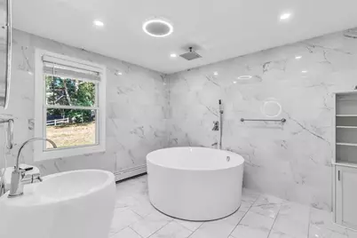 750 Wilbraham Rd, Springfield, MA 01109 - Photo 20