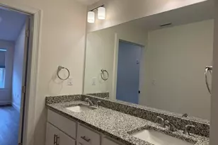 7 E Dexter Ave, Woburn, MA 01801 - Photo 10