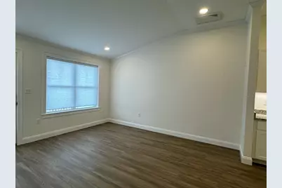 7 East Dexter Ave #40, Woburn, MA 01801 - Photo 4