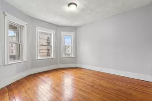 119 Temple St, Somerville, MA 02145 - Photo 8