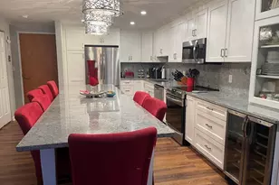 100 Ledgewood Dr, Stoneham, MA 02180 - Photo 6