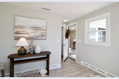 132 Lincoln St, West Springfield, MA 01089 - Photo 16