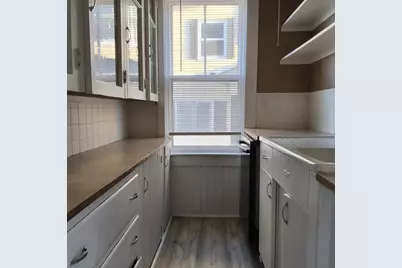 517-519 2nd St #2, Fall River, MA 02721 - Photo 8