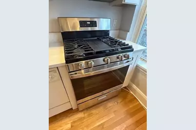 21 Bradlee Rd #52, Medford, MA 02155 - Photo 10