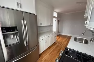 21 Bradlee Rd, Medford, MA 02155 - Photo 6