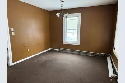 47 Barclay St, Worcester, MA 01604 - Photo 2