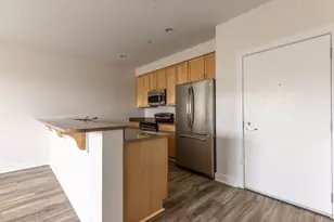 26 New Derby St, Salem, MA 01970 - Photo 4