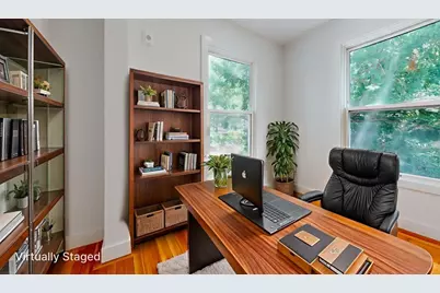 21 Regent Cir #3, Brookline, MA 02445 - Photo 8