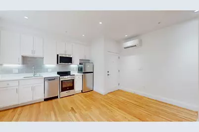 21 Regent Cir #3, Brookline, MA 02445 - Photo 6