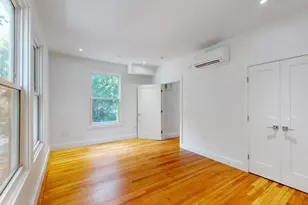 21 Regent Cir, Brookline, MA 02445 - Photo 12