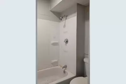 137 5th St #3, Fall River, MA 02721 - Photo 6