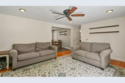 293 Harrington Way, Worcester, MA 01604 - Photo 4